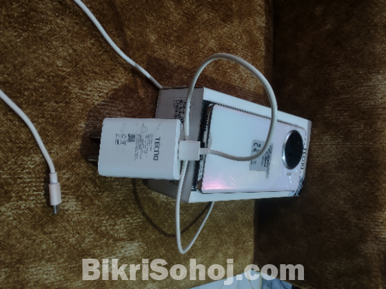 Tecno Spark 20 pro+
